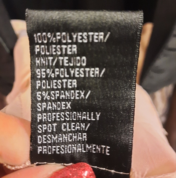 Black Fit and Flare Sleeveless Midi Dress for An Elegant Event - Picture 7 of 12